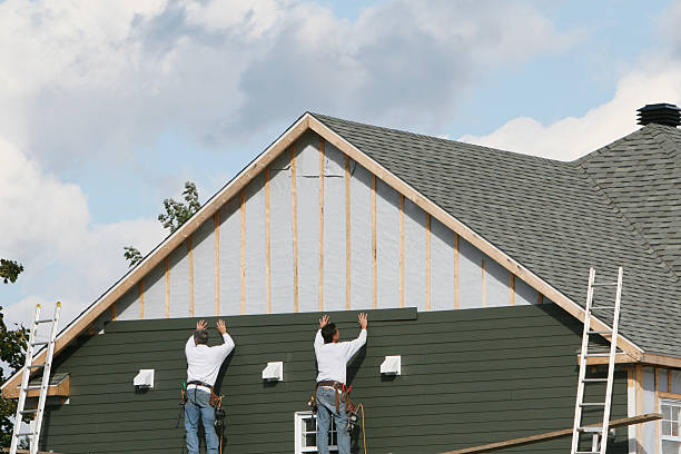 Professional Siding Replacement technician working in Haddonfield, NJ